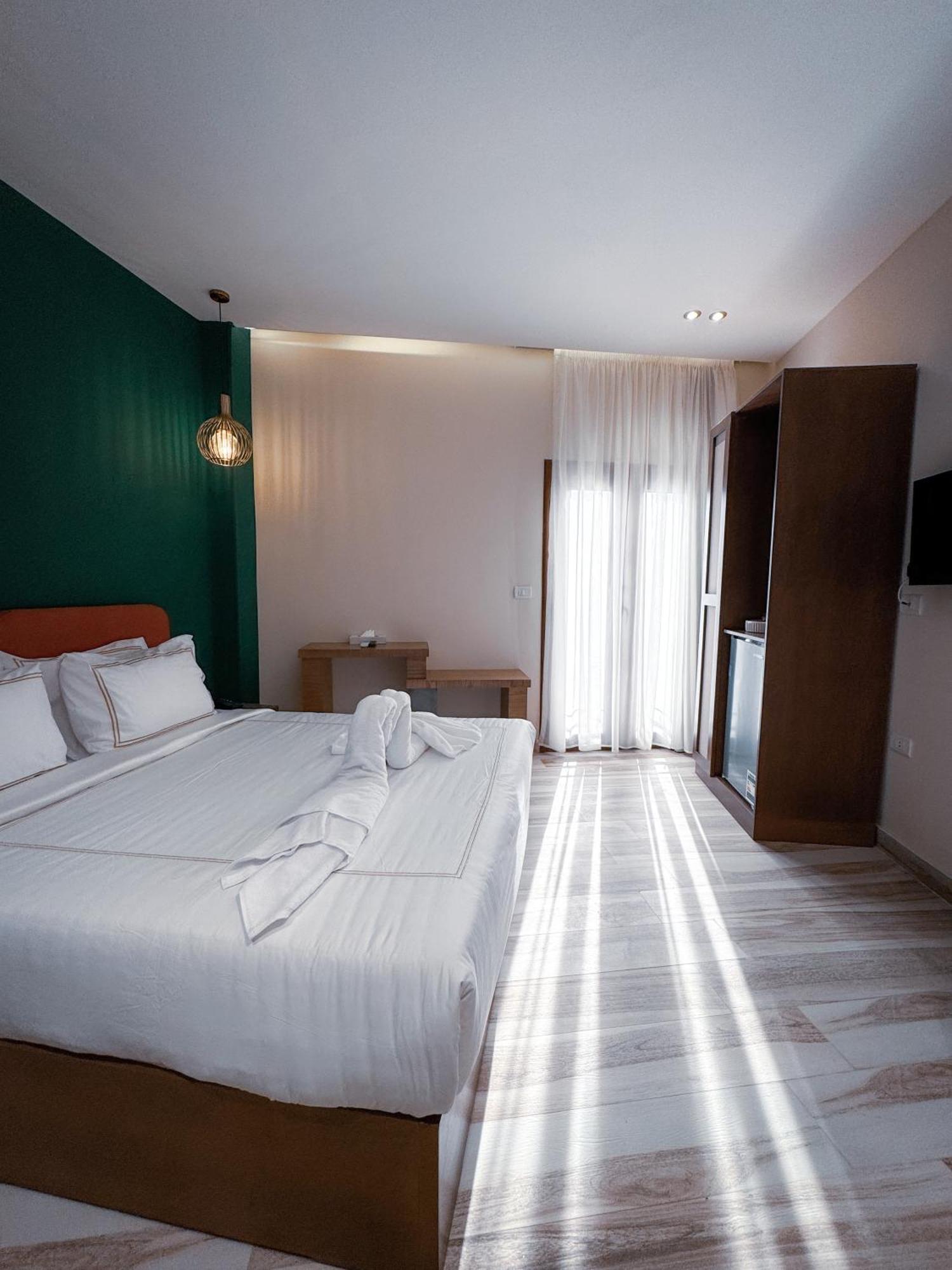 Almas Pyramids View Hotel Kafret el-Gabal Exterior foto